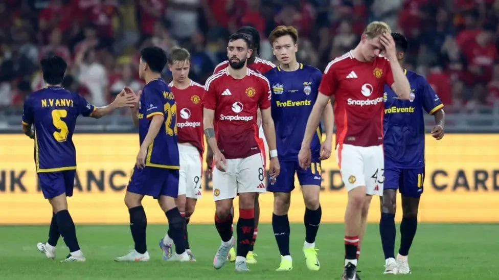 Man Utd booed off after defeat in Malaysia - Meritking News - The Rhythm of World Sport