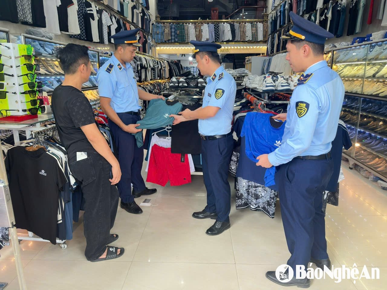 Nghệ An đẩy mạnh cao điểm đấu tranh ngăn chặn, đẩy lùi buôn lậu, gian lận thương mại