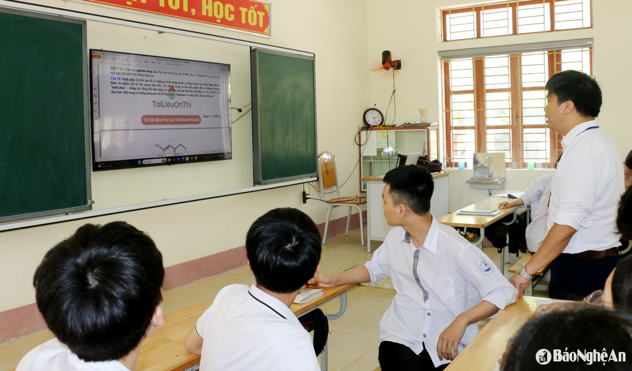 Tạo mọi điều kiện tốt nhất cho thí sinh tham dự Kỳ thi tốt nghiệp THPT năm 2025