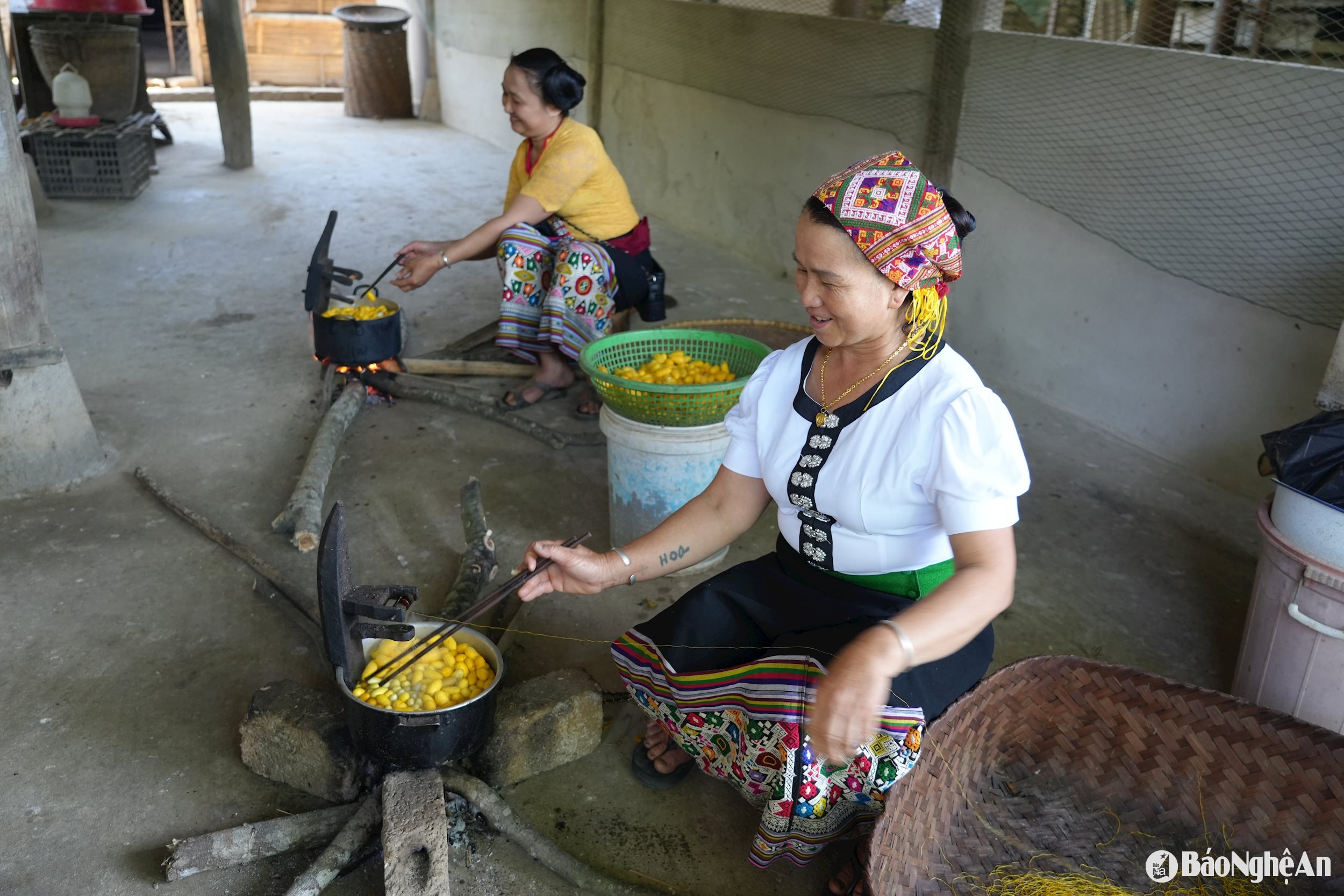 kéo tơ
