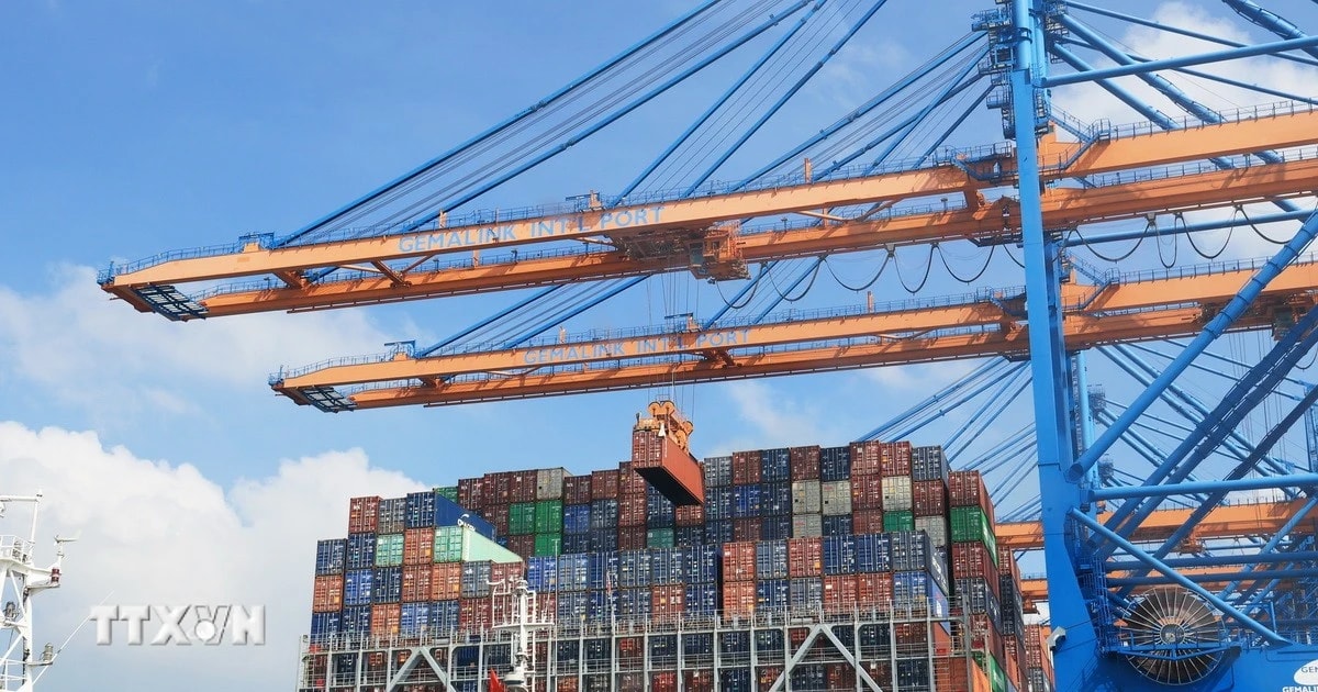 'Bộ tứ trụ cột' để Việt Nam cất cánh: Nâng tầm hội nhập trên nền tảng nội lực