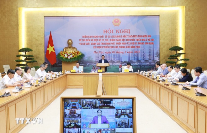 Thủ tướng Phạm Minh Chính chủ trì Hội nghị triển khai Nghị quyết của Quốc hội về thí điểm một số cơ chế, chính sách đặc thù phát triển nhà ở xã hội. (Ảnh: Dương Giang/TTXVN) ttxvn-thu-tuong-chu-tri-hoi-nghi-ve-thi-diem-chinh-sach-dac-thu-phat-trien-nha-o-xa-hoi-0206-3.jpg