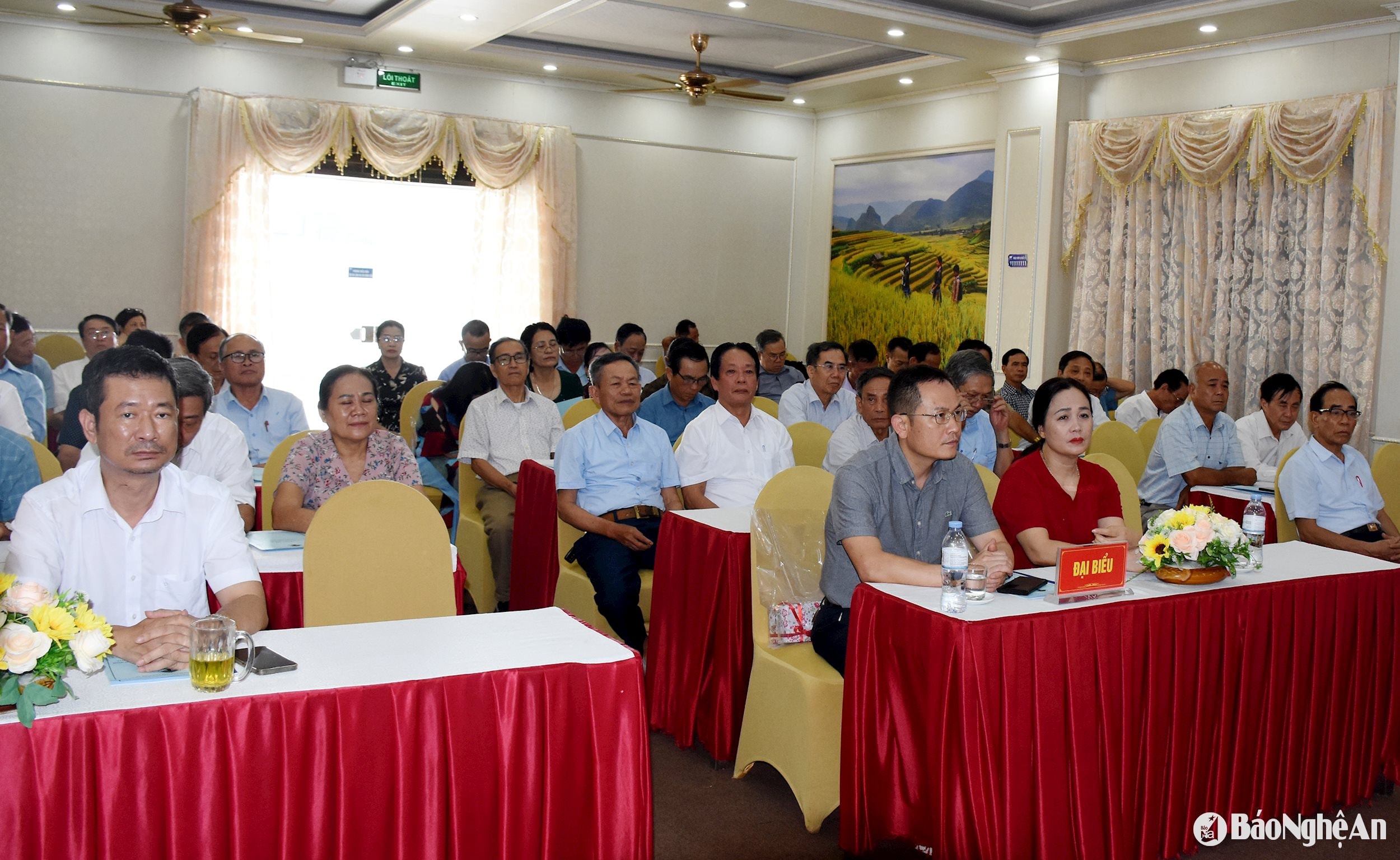1 Hoi ngươi cao tuoi