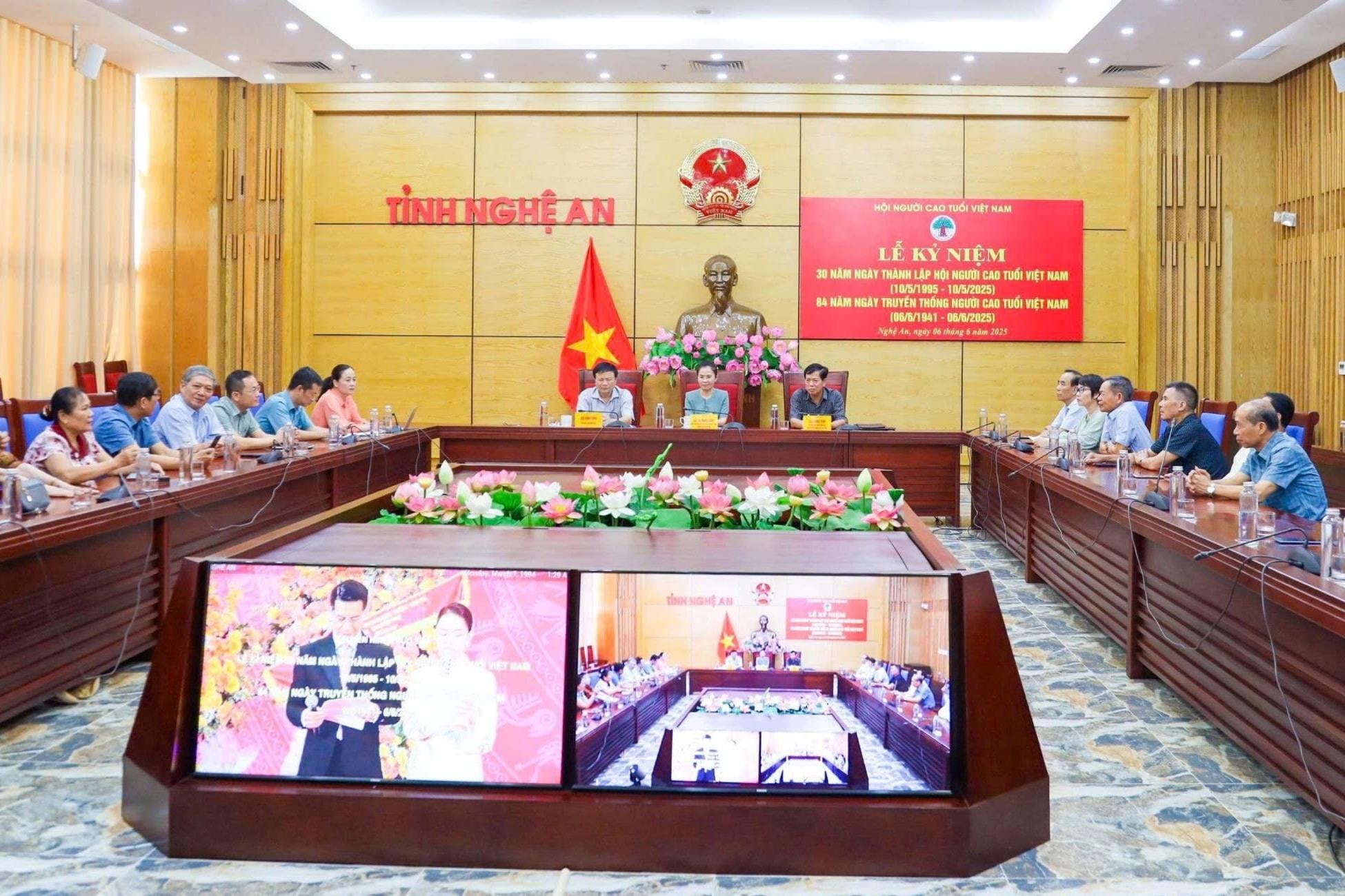 Kỷ niệm 30 năm ngày thành lập Hội Người cao tuổi Việt Nam