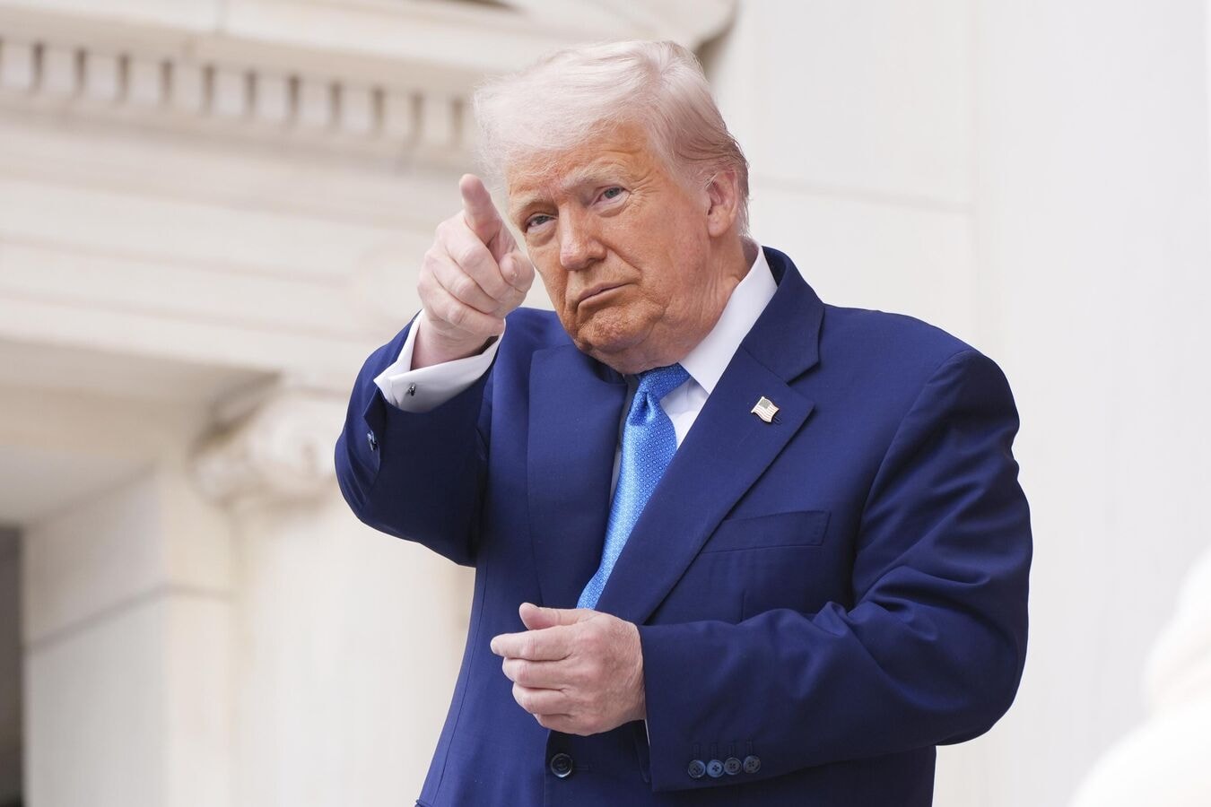 trump không muốn xung đột ukraine phát triển chiến tranh hạt nhân