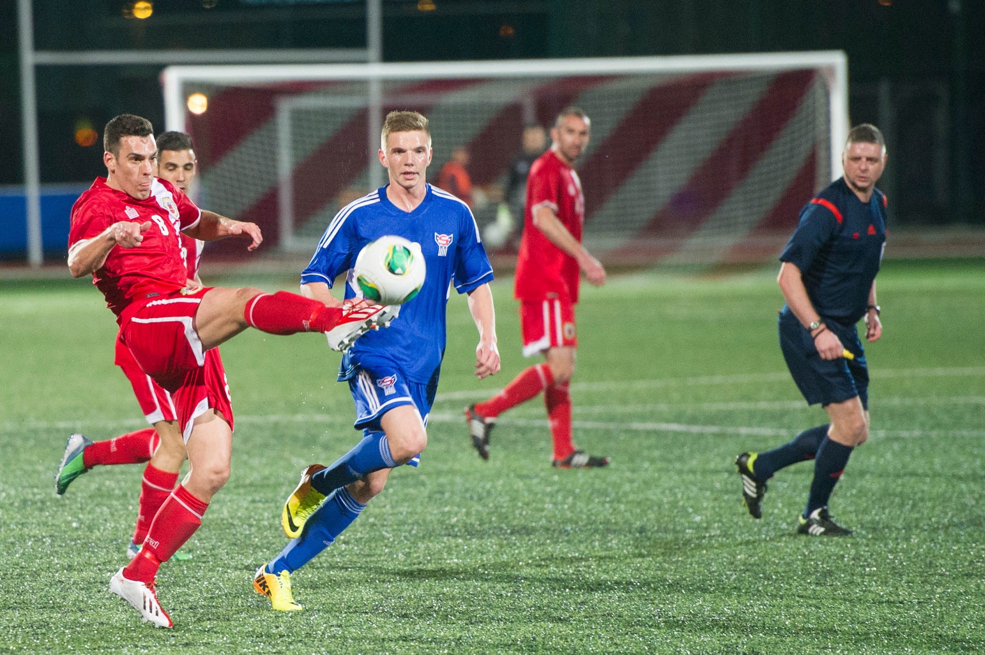File:Gibratlar v. Faroe Islands friendly football match 1 March 2014 (7).jpg - Wikimedia Commons