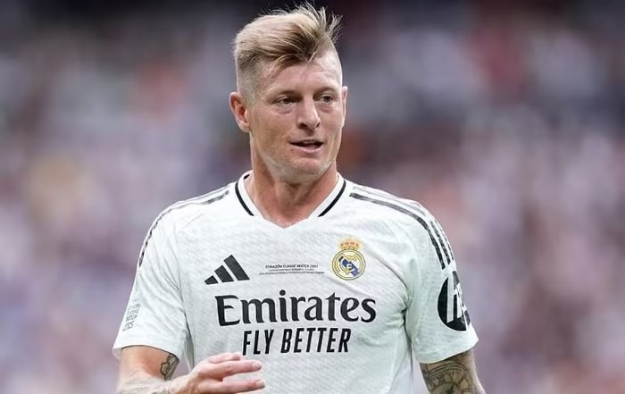 Kroos vẫn chứng tỏ đẳng cấp trong từng pha xử lý.