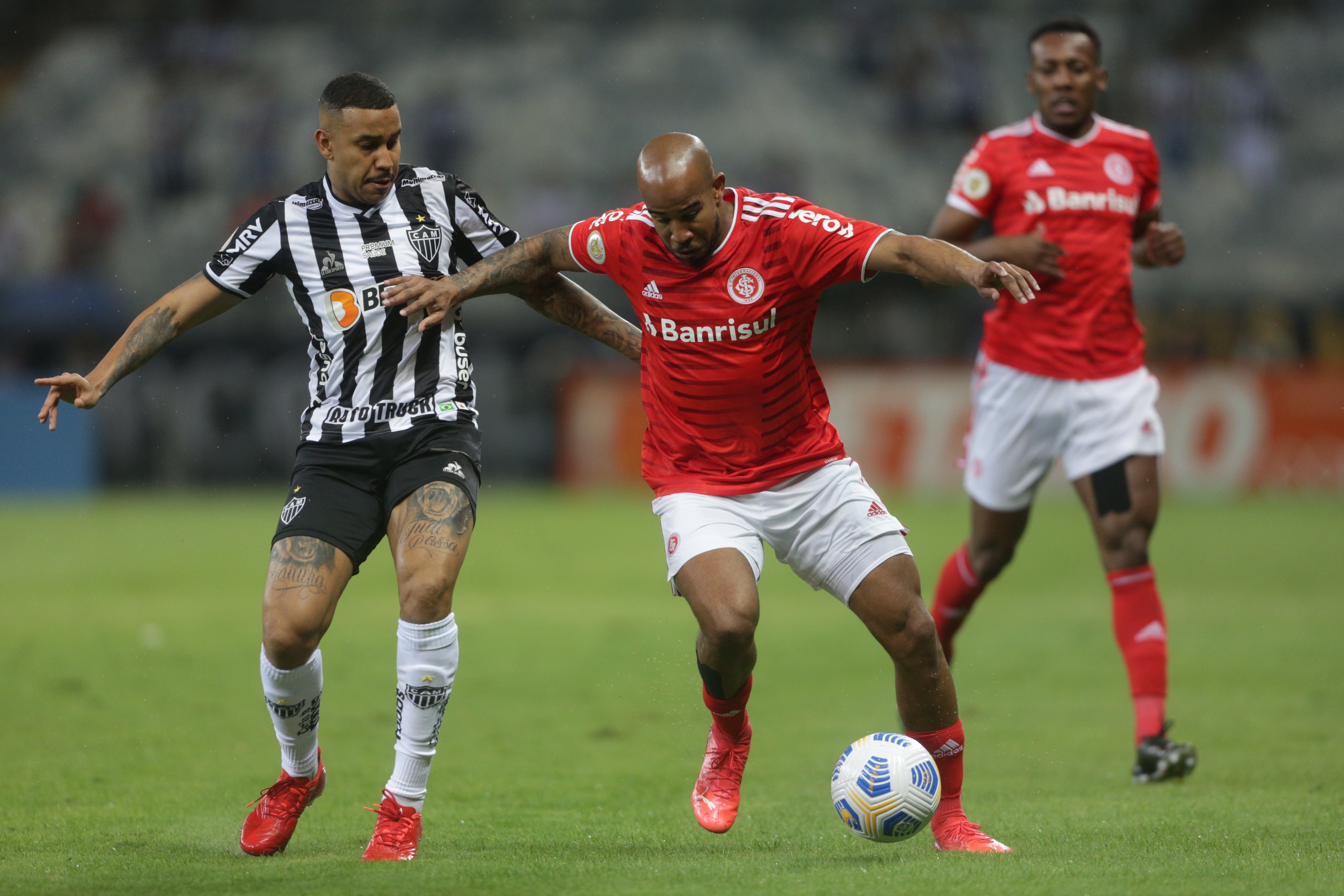 Keno scores late as Atletico beat Internacional 1-0 | Reuters