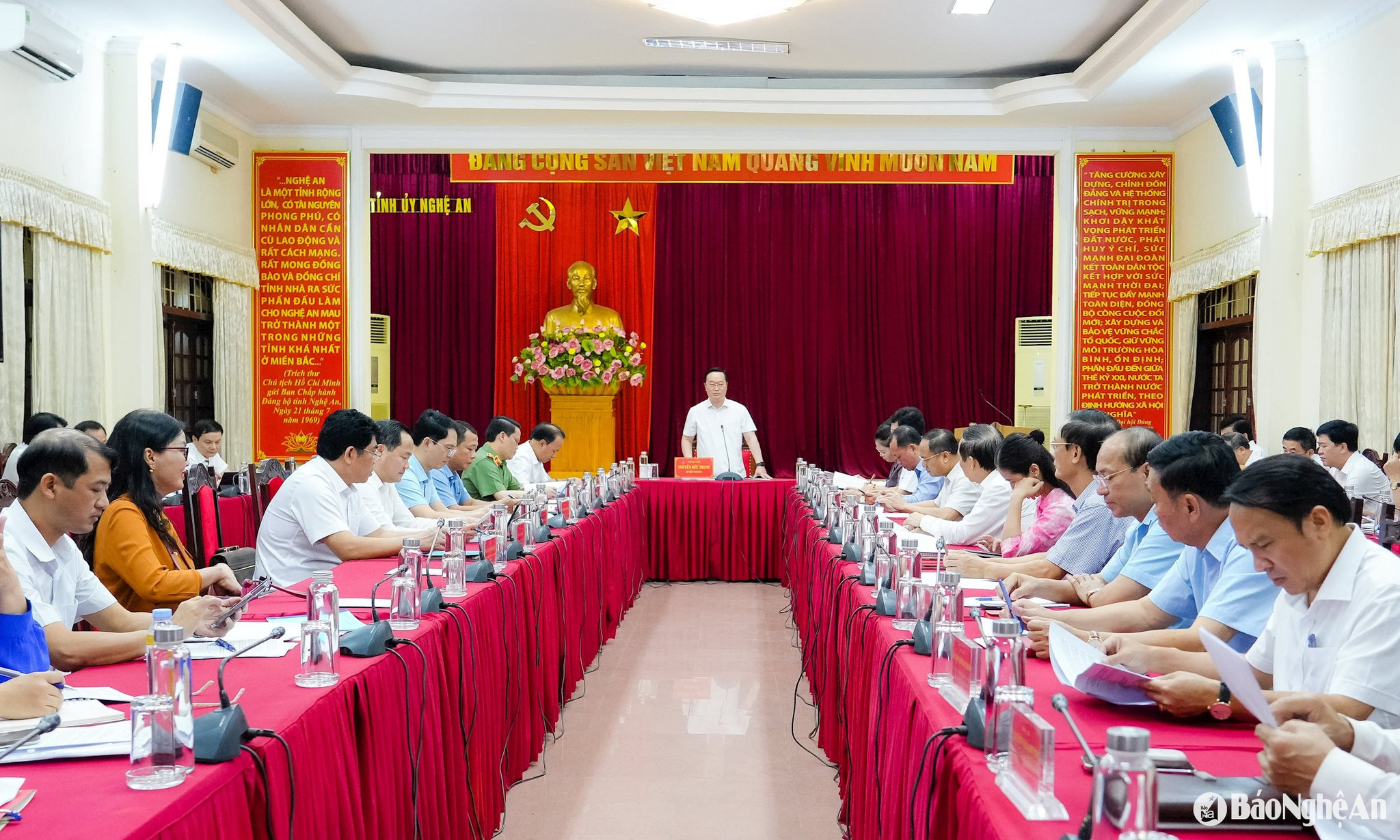 Hoàn thành xóa nhà tạm, nhà dột nát là nhiệm vụ chính trị đặc biệt quan trọng