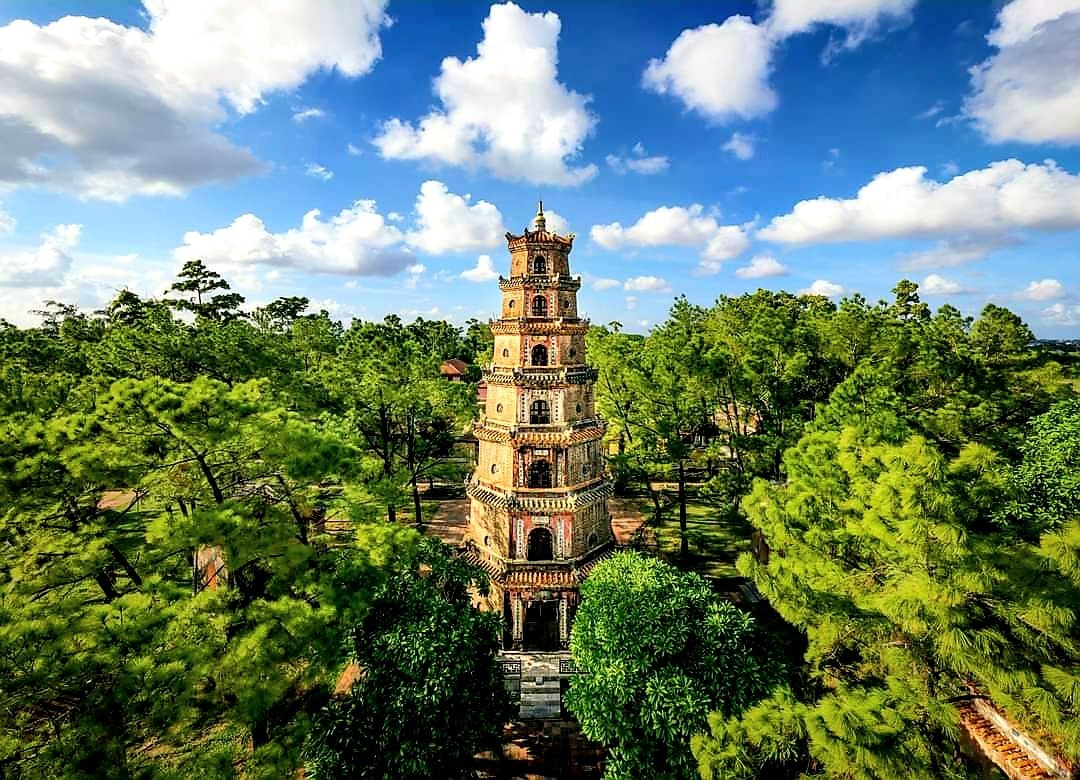 Tour Đà Nẵng 5 ngày 4 đêm Hội An Bà Nà Huế 2025: Lịch trình chi tiết và kinh nghiệm thực tế