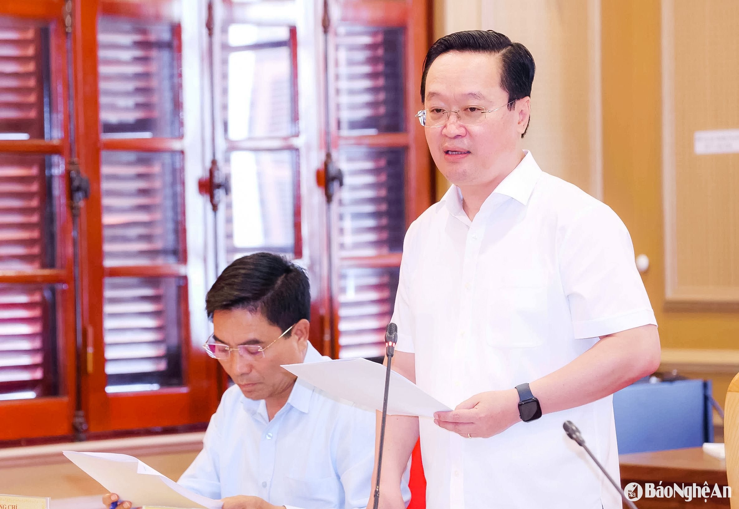 Đồng chí Nguyễn Đức Trung - Bí thư Tỉnh ủy Nghệ An phát biểu tại buổi làm việc. Ảnh: Phạm Bằng