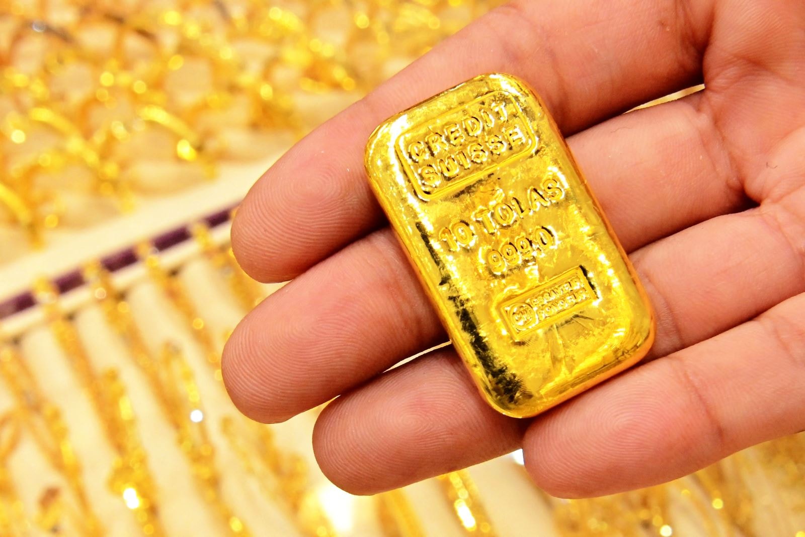 Giá vàng tăng kỷ lục nhờ căng thẳng Trung Đông, nhưng đà tăng có thể sớm dừng lại
