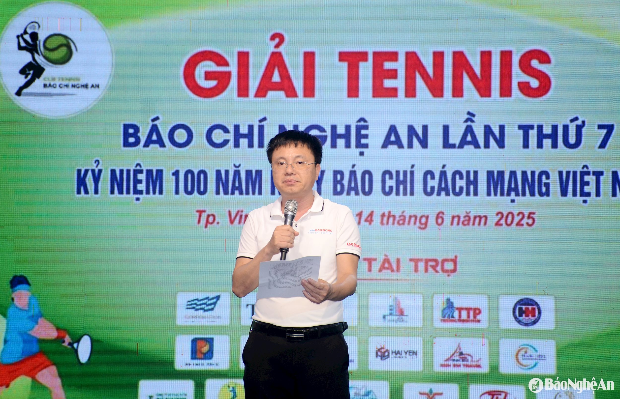 bna_1637.jpg