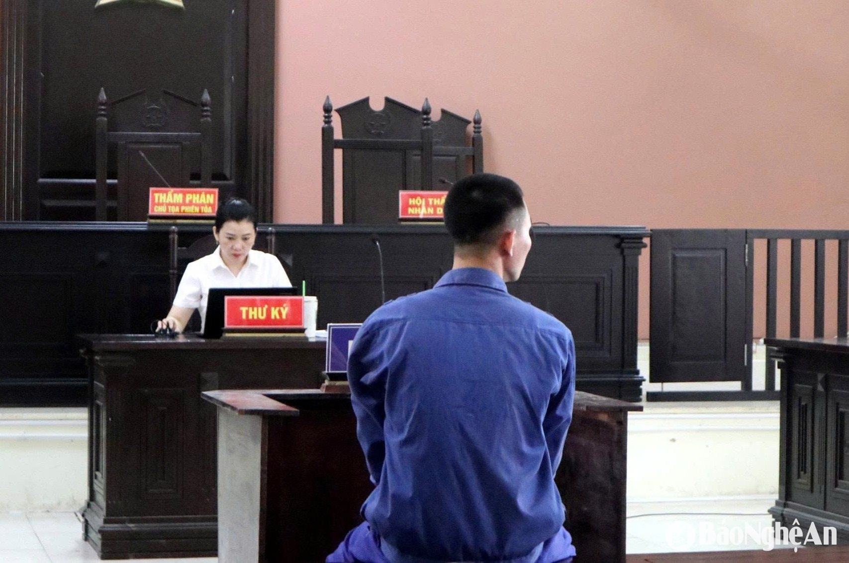 3.ảnh pv