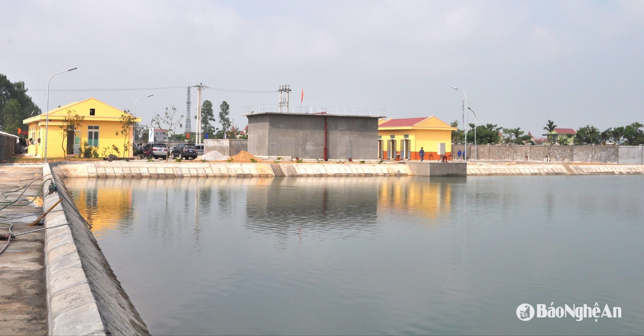 thong-qua-nguon-von-dau-tu-cua-to-chuc-quoc-te-va-cac-nguon-von-cua-nha-nuoc-nguoi-dan-tai-dien-chau-da-xay-dung-nha-may-nuoc-sach-dap-ung-nhu-cau-cua-nguoi-dan-nong-thon.-anh-hoang-vinh-1-.jpg