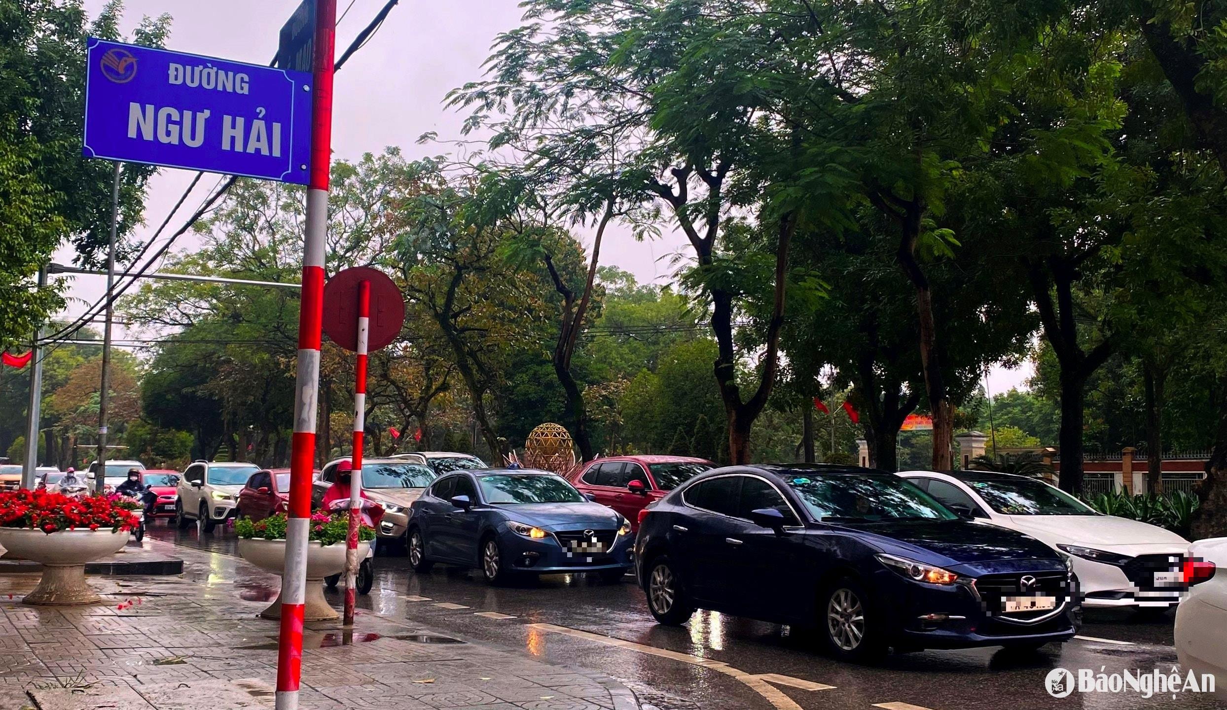 bna_le-mao-5281fbfd83e5337067a87920ea0d198f(1).jpg