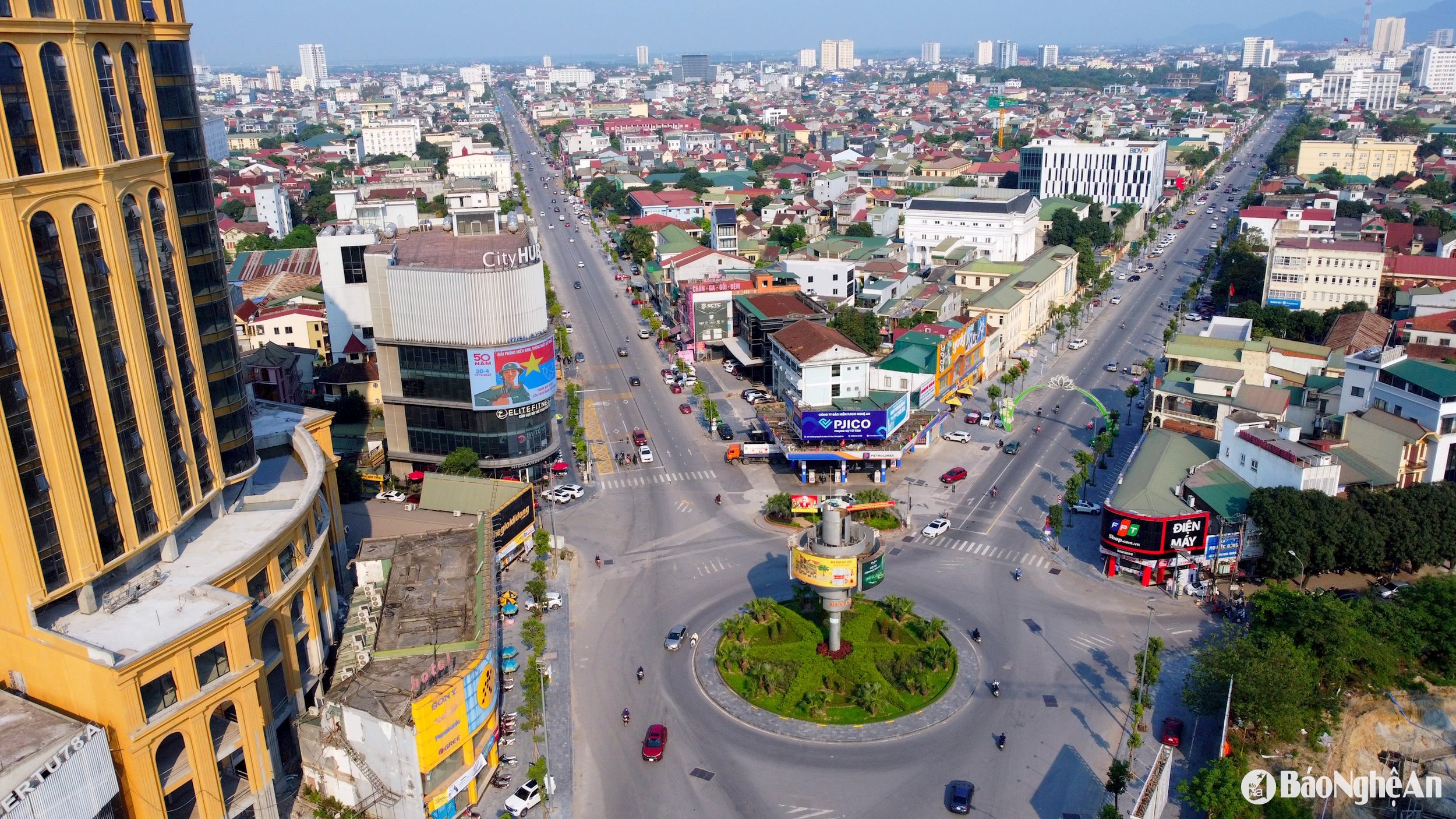 xuyến tam giác qiyr