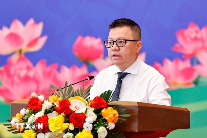 Ông Lê Quốc Minh, Phó trưởng Ban Tuyên giáo-Dân vận Trung ương, Tổng Biên tập Báo Nhân Dân, Chủ tịch Hội Nhà báo Việt Nam, phát biểu. (Ảnh: Doãn Tấn/TTXVN) ttxvn-chu-tich-quoc-hoi-tran-thanh-man-gap-mat-cac-co-quan-bao-chi-13.jpg