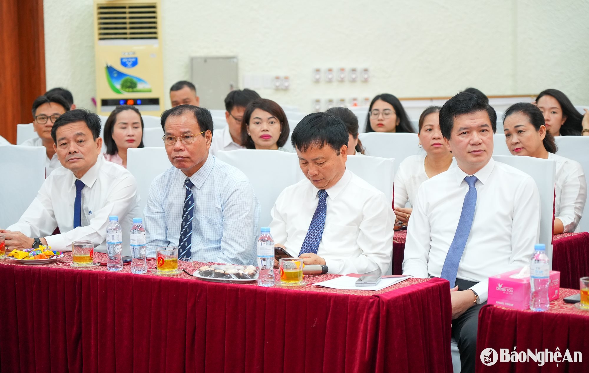 Bí thư Nguyễn Đức Trung-13