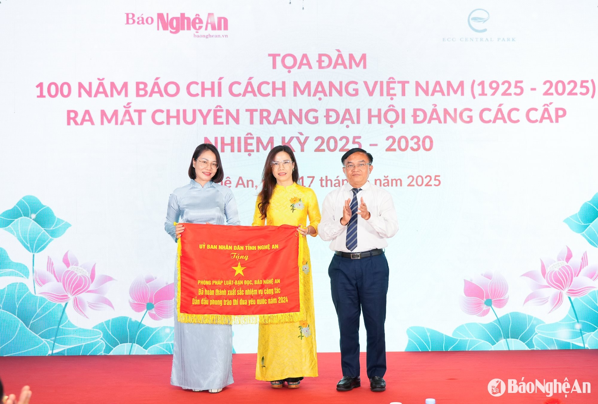 Ra mắt chuyên trang-40