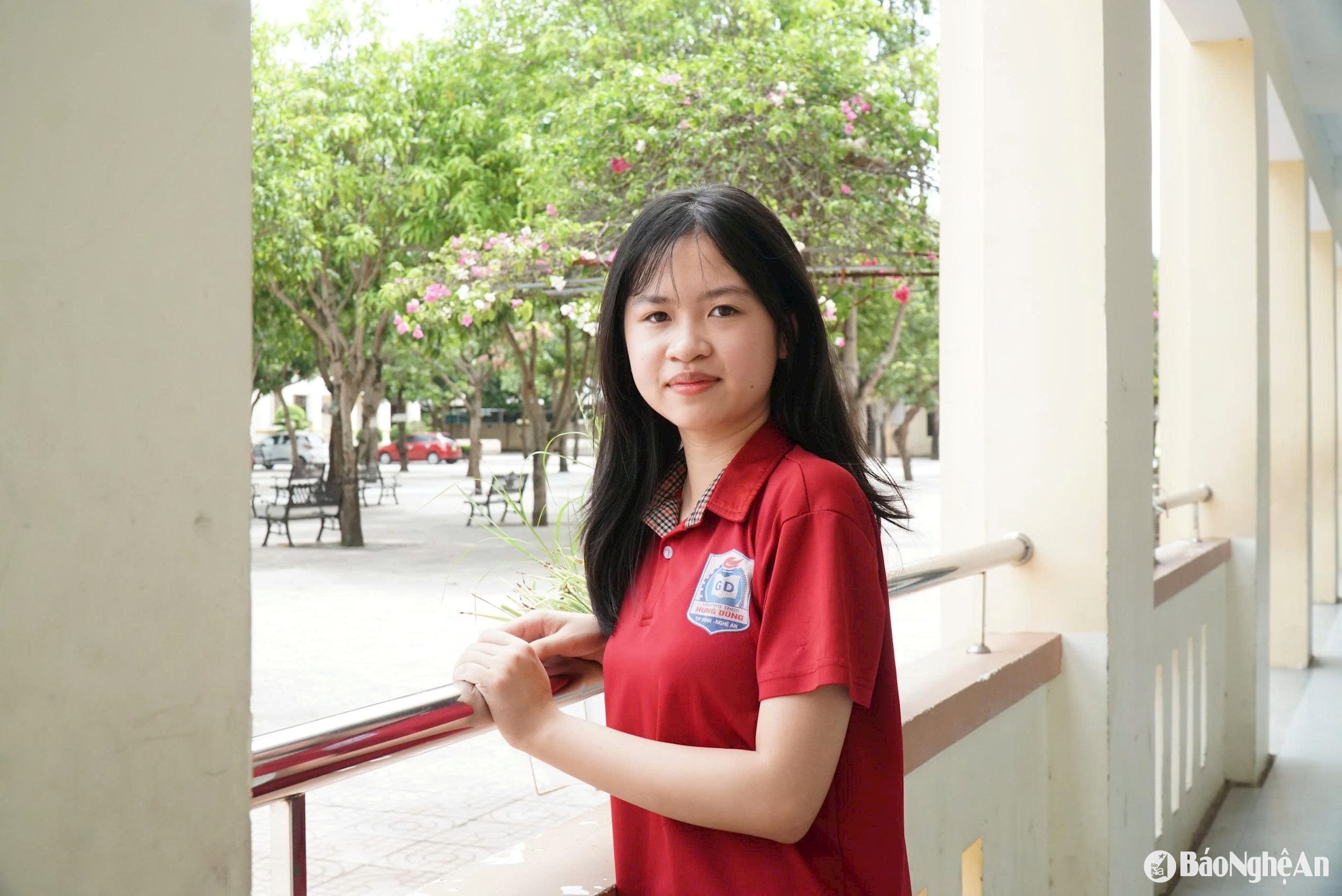 Nguyễn Ngọc Linh là thủ khoa môn chuyên Ngữ văn Kỳ thi vào Trường THPT chuyên Phan Bội Châu năm 2025. Ảnh - Mỹ Hà