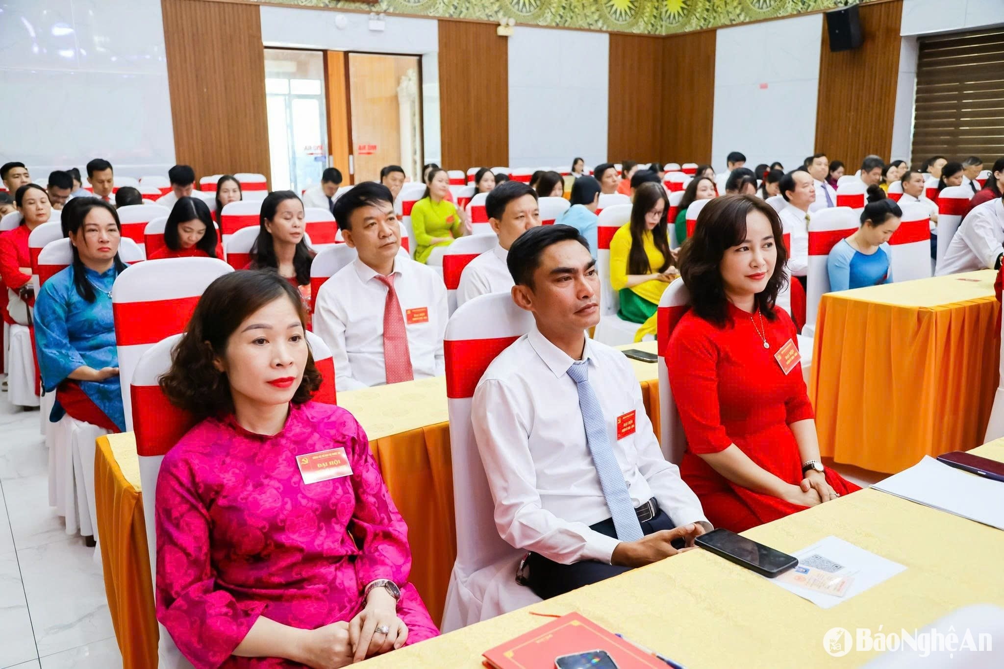Chị Hoa