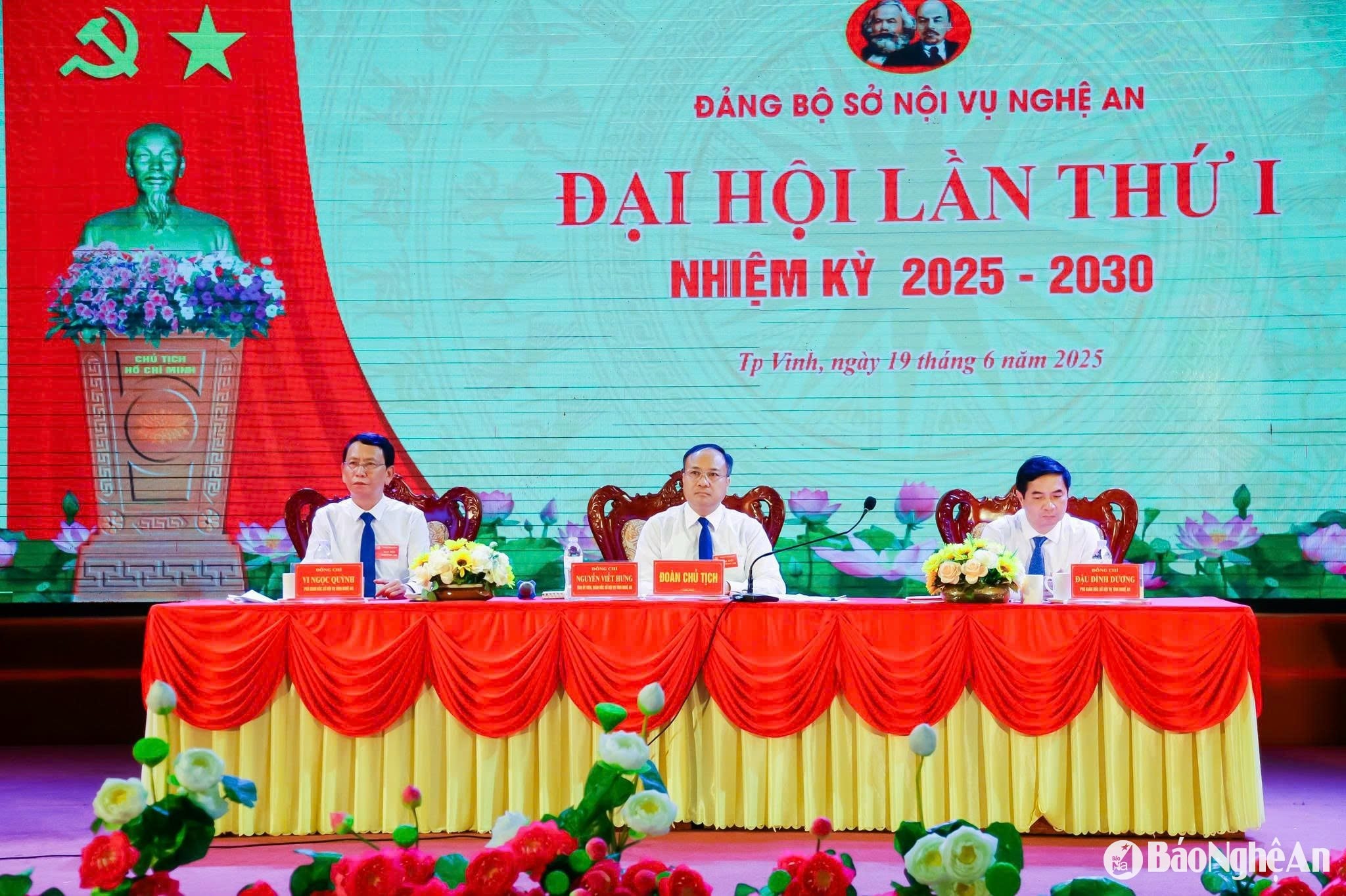 chủ trì