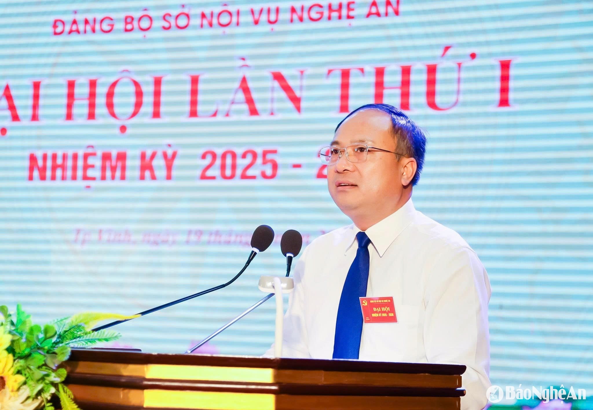 Viết Hưng