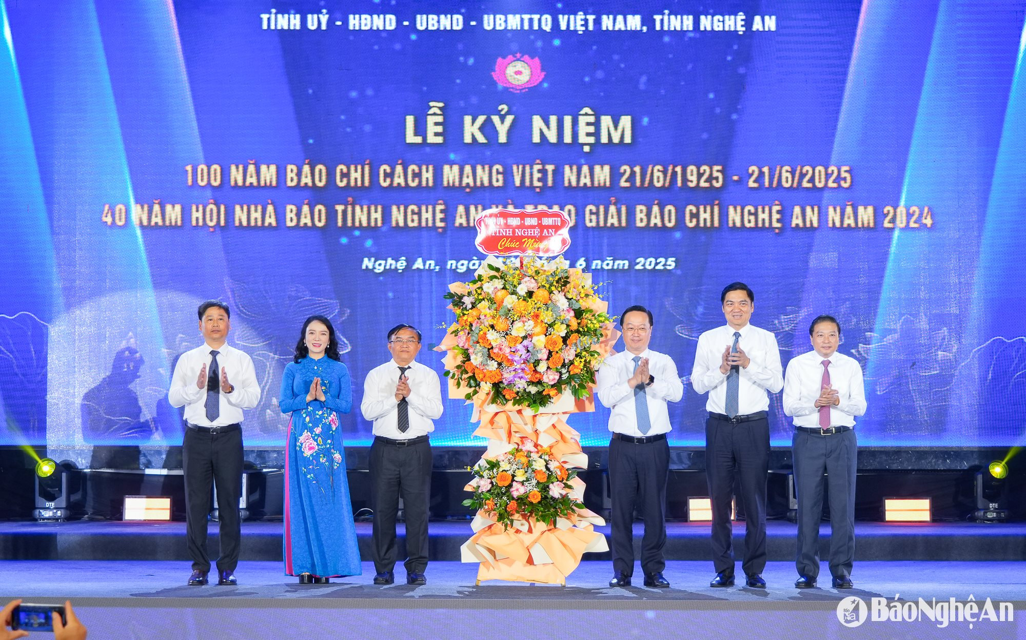 Trọng thể Lễ kỷ niệm 100 năm Ngày Báo chí Cách mạng Việt Nam, 40 năm Hội Nhà báo Nghệ An