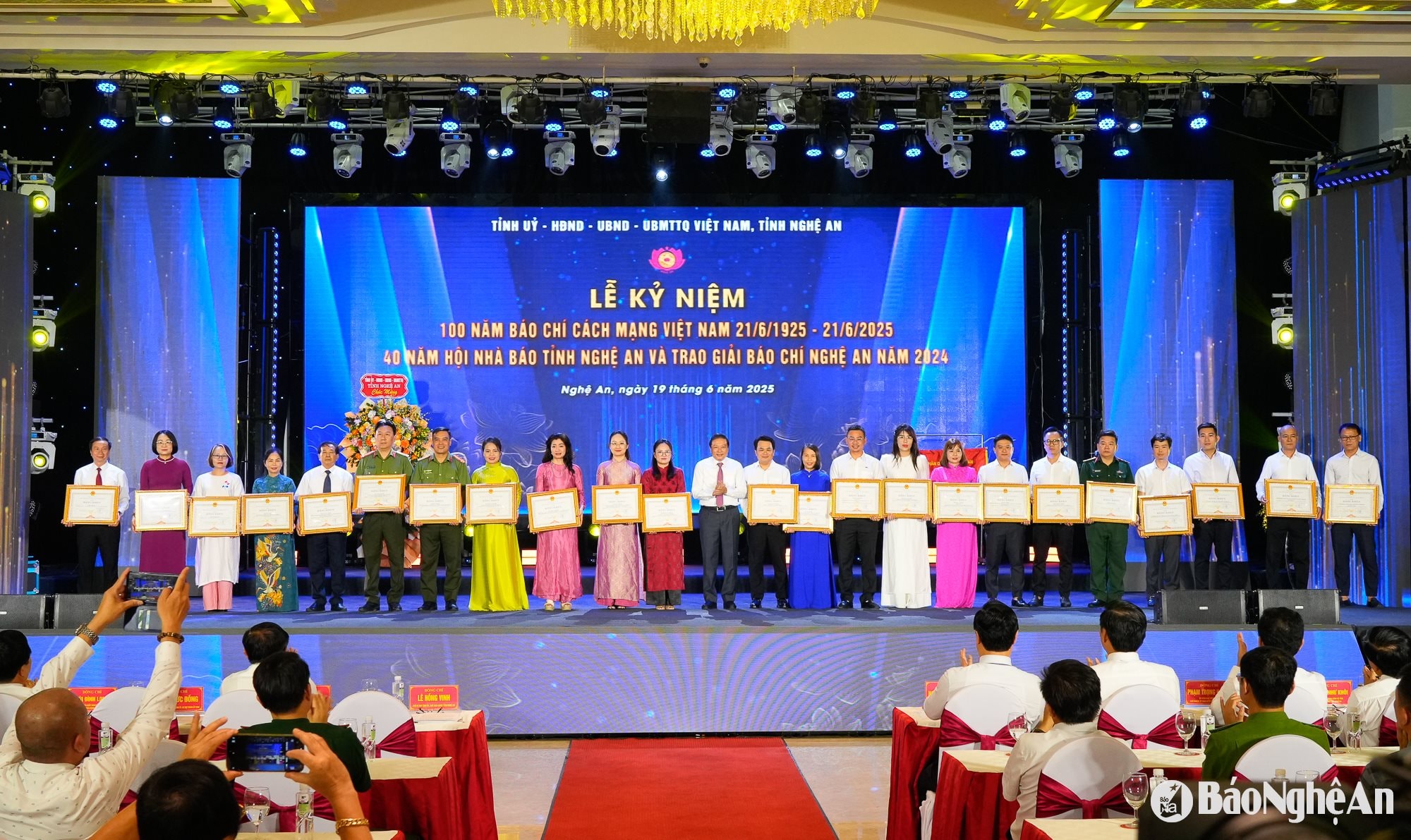 Giải báo chí tỉnh-25