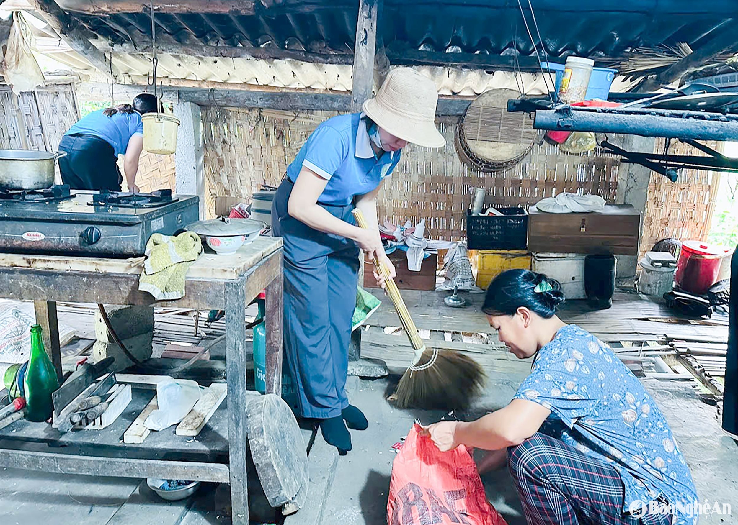 Phụ nữ