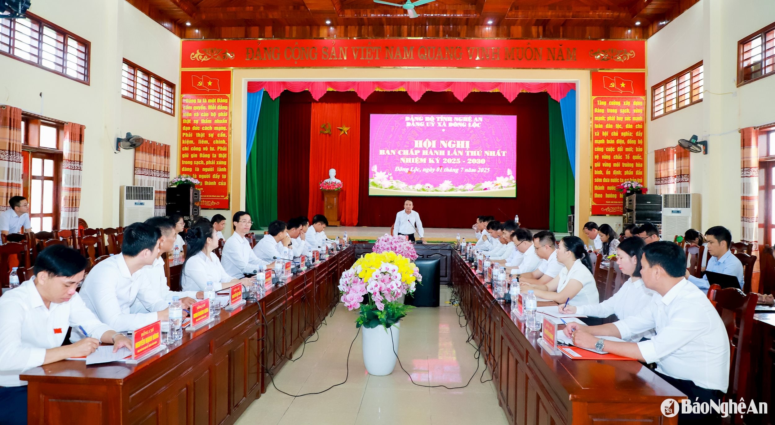 Quang cảnh vận hành thử Hội nghị lần thứ I, Ban Chấp hành Đảng bộ xã Đông Lộc, tỉnh Nghệ An. Ảnh: Thành Duy