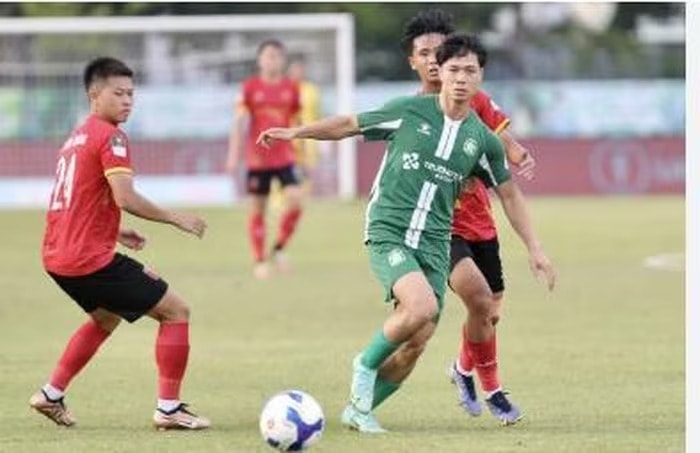Bình Phước được treo thưởng khủng trước trận Play off gặp SHB Đà Nẵng.