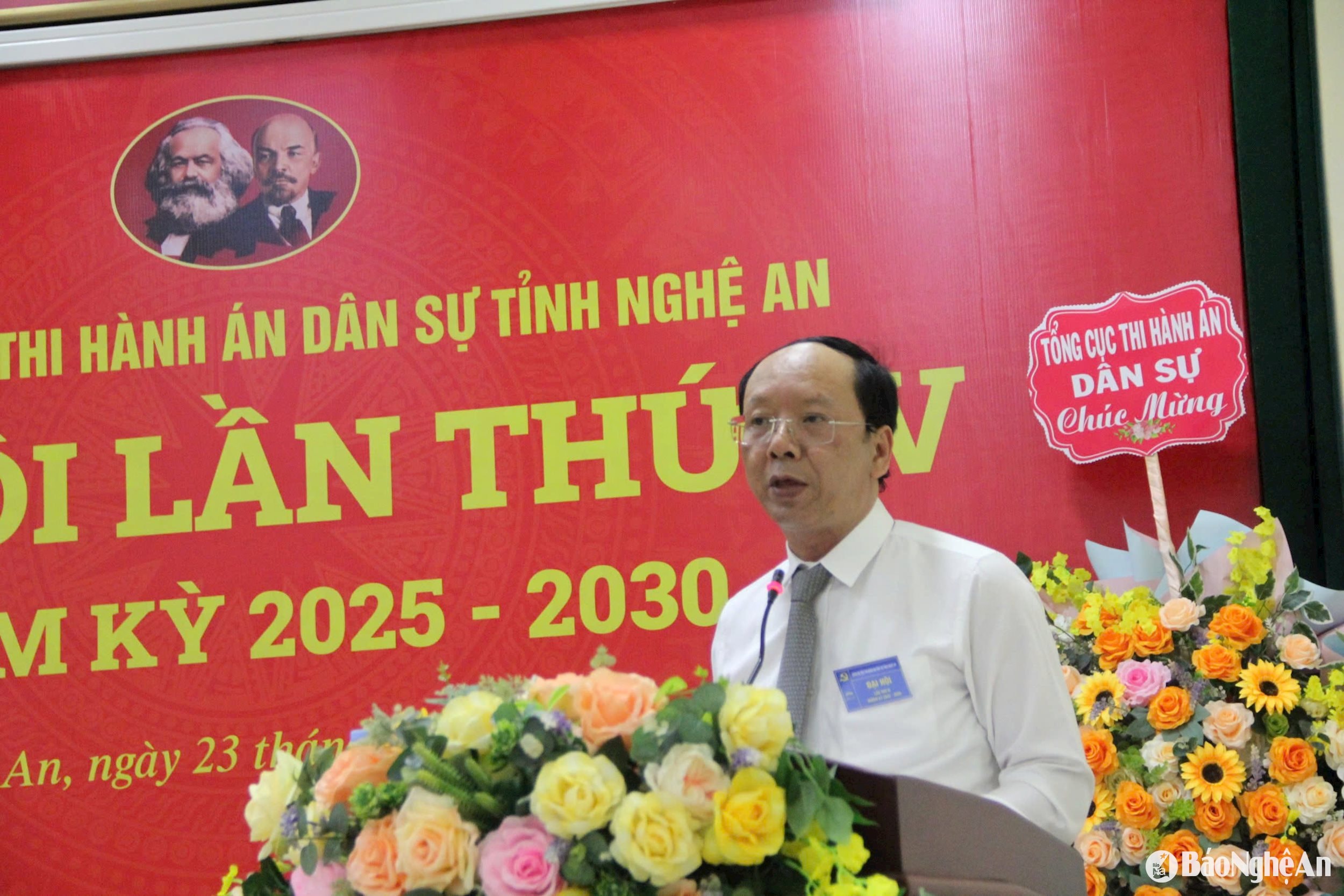 1.ảnh pv