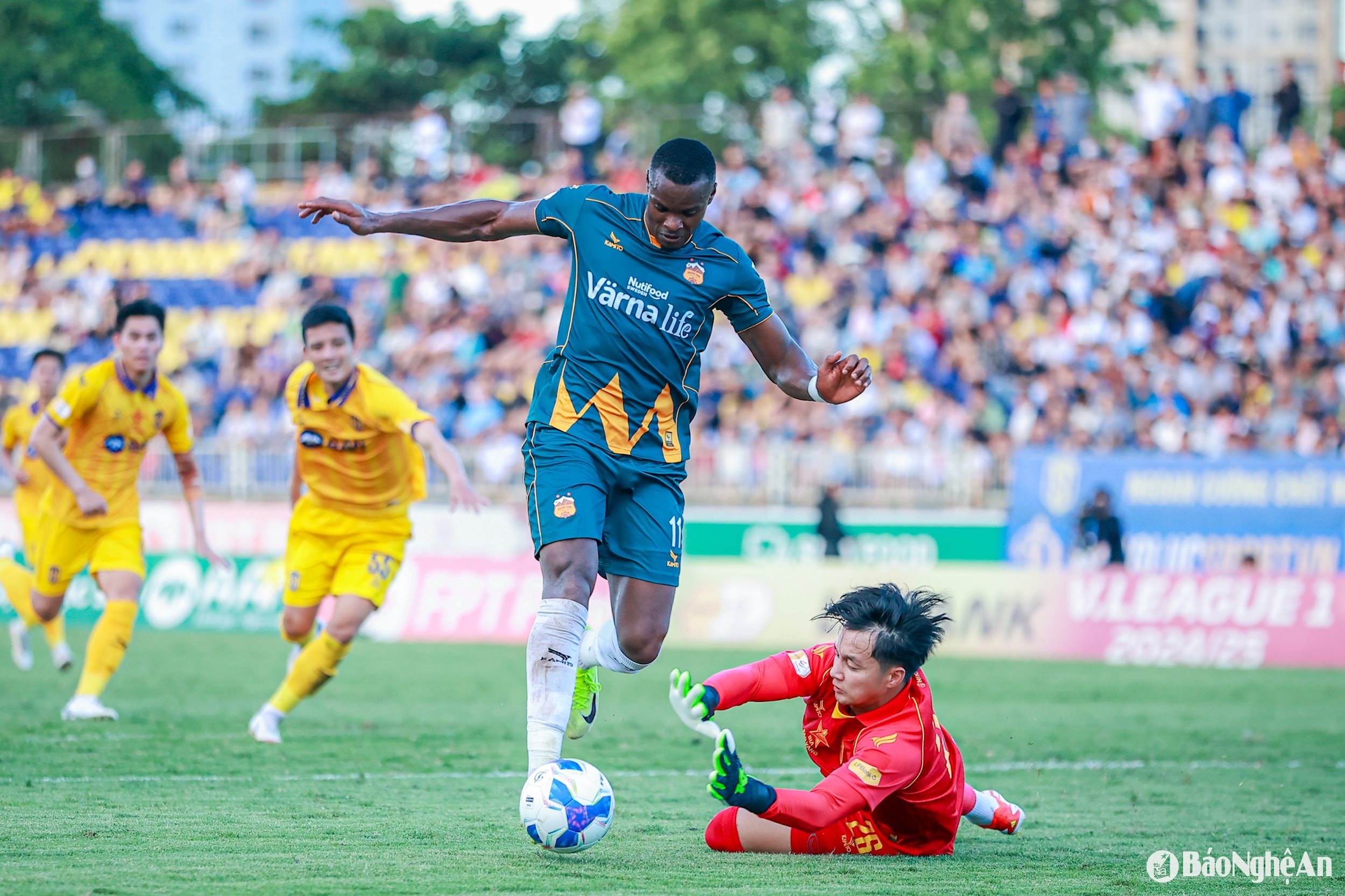 bna_caovanbinh.jpg