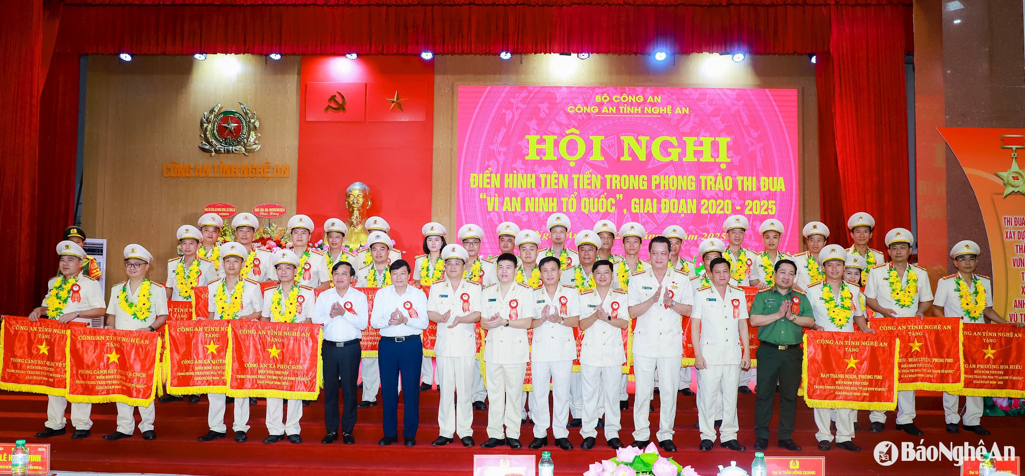 Công an tỉnh Nghệ An biểu dương 80 điển hình tiên tiến trong phong trào thi đua “Vì an ninh Tổ quốc”