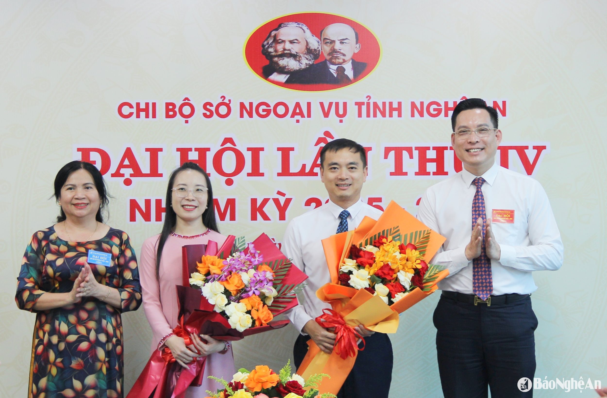 sở ngoại vụ 2