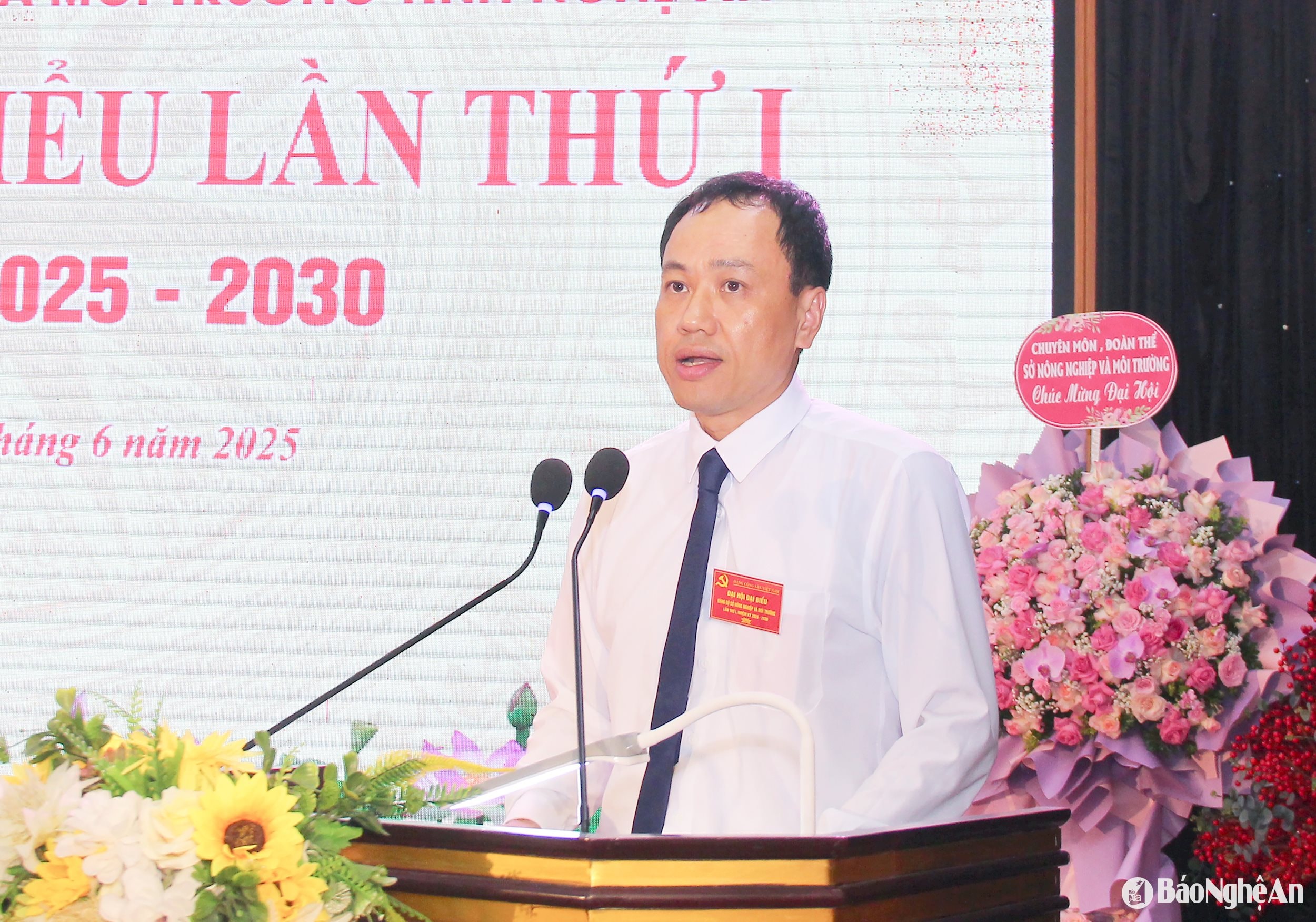 Đồng chí Lê Văn Hưng