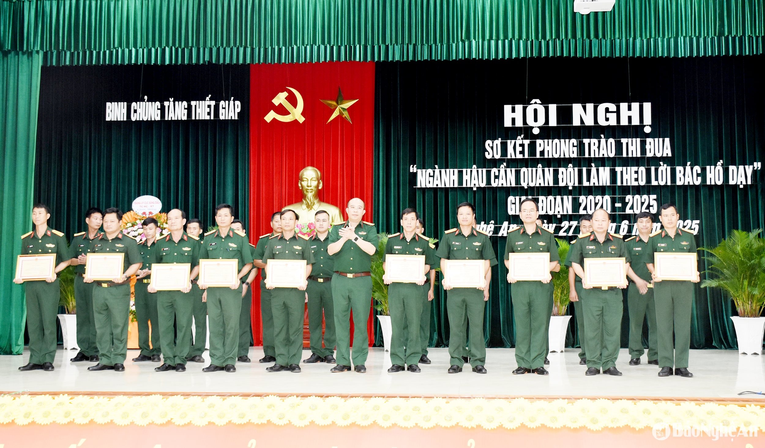 8 Tang thiet giap