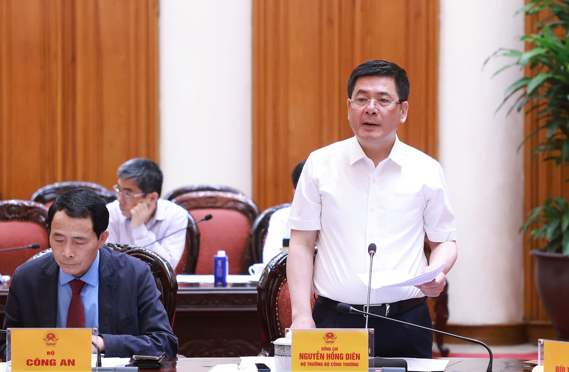 Thủ tướng: Tiếp tục xem xét, giải quyết các quan tâm của phía Hoa Kỳ- Ảnh 4. Thủ tướng: Tiếp tục xem xét, giải quyết các quan tâm của phía Hoa Kỳ- Ảnh 4.