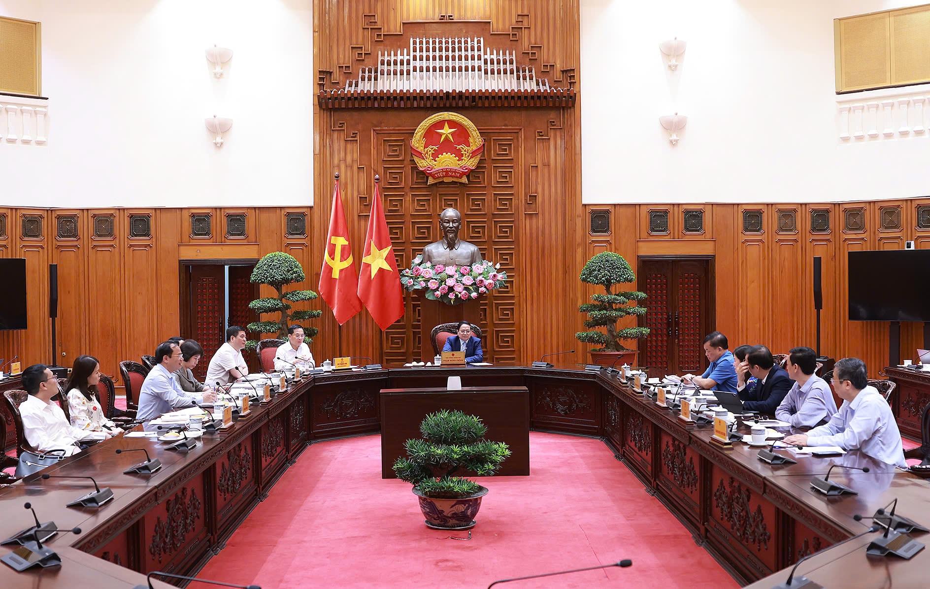 Thủ tướng: Tiếp tục xem xét, giải quyết các quan tâm của phía Hoa Kỳ- Ảnh 2. Thủ tướng: Tiếp tục xem xét, giải quyết các quan tâm của phía Hoa Kỳ- Ảnh 2.