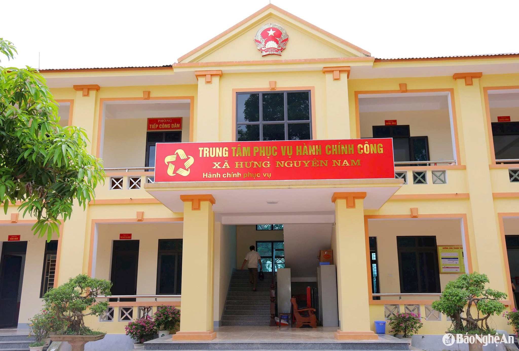 Nghệ An công bố danh sách địa chỉ, số điện thoại đường dây nóng của các trung tâm phục vụ hành chính công 130 xã, phường