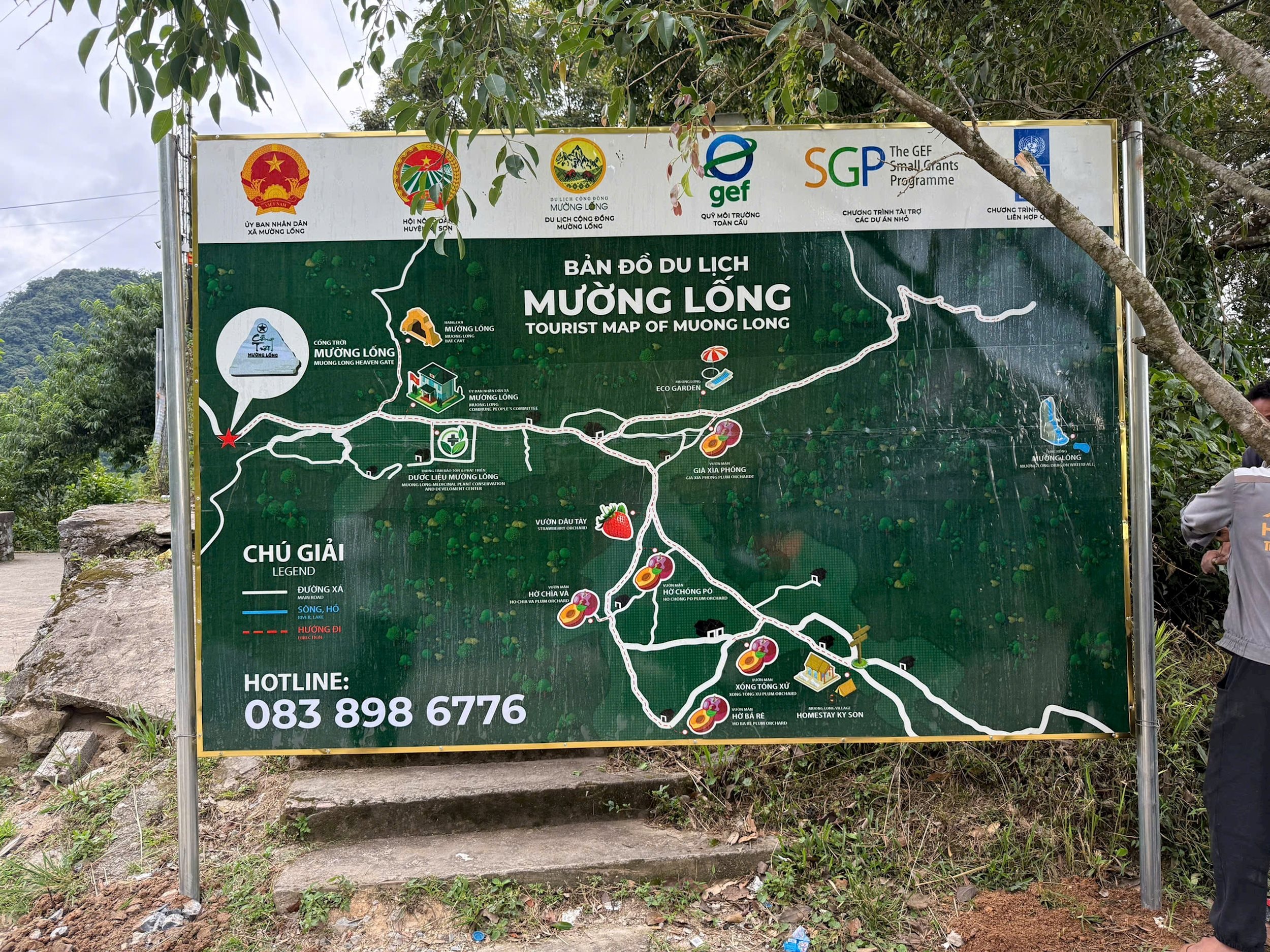 Biển quảng bá các điểm đến tại Mường Lống