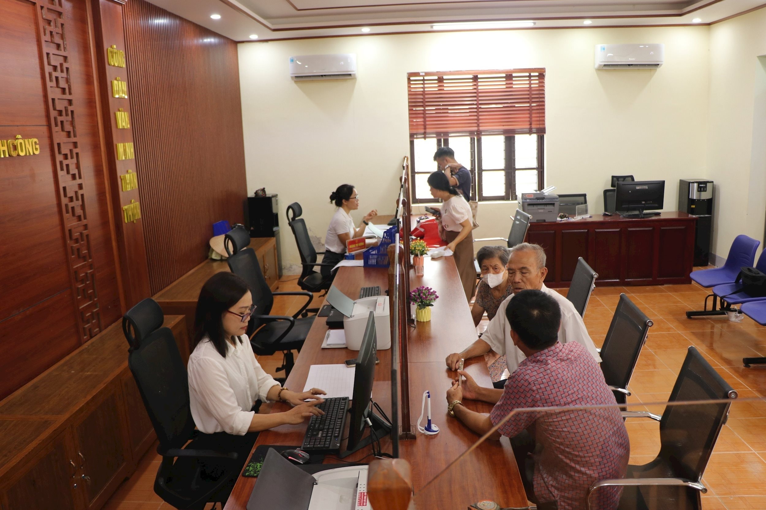 Vinh hưng 1 cửa
