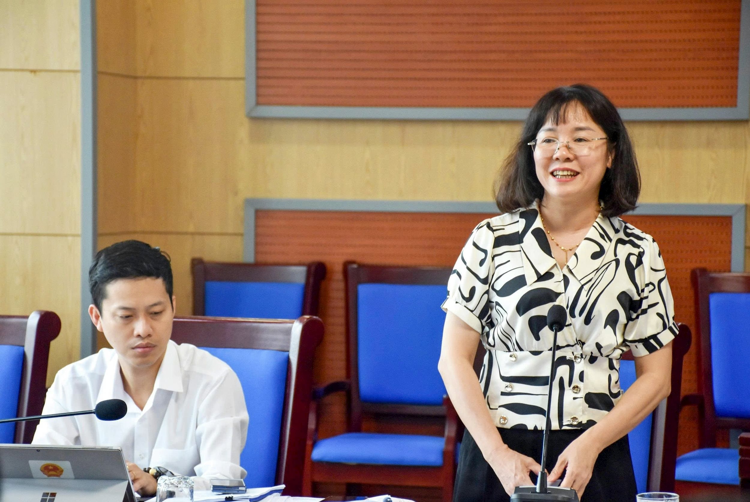 chị Ngọc