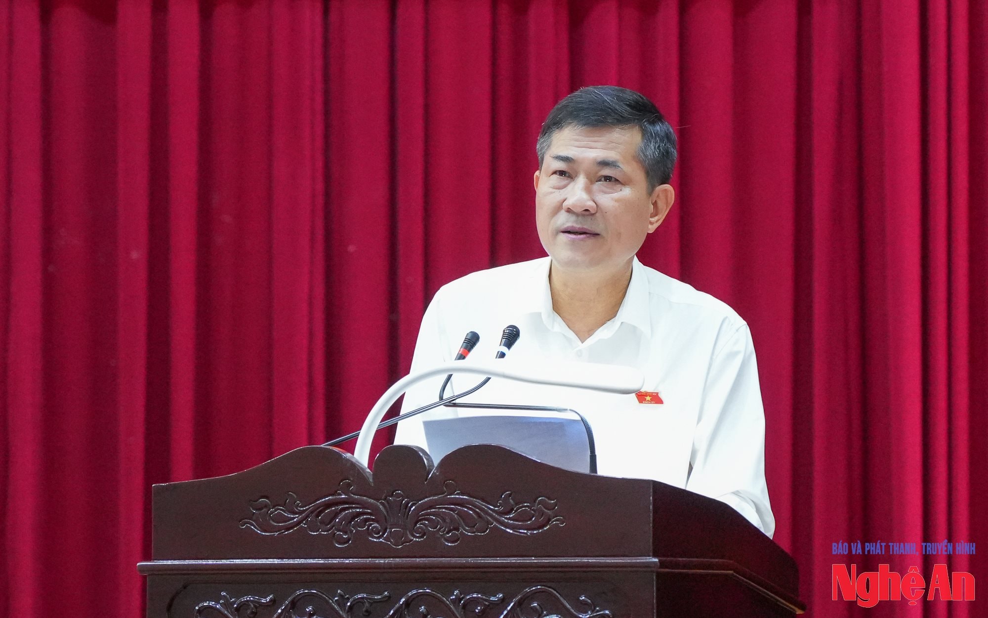 Tiếp xúc cử tri-7