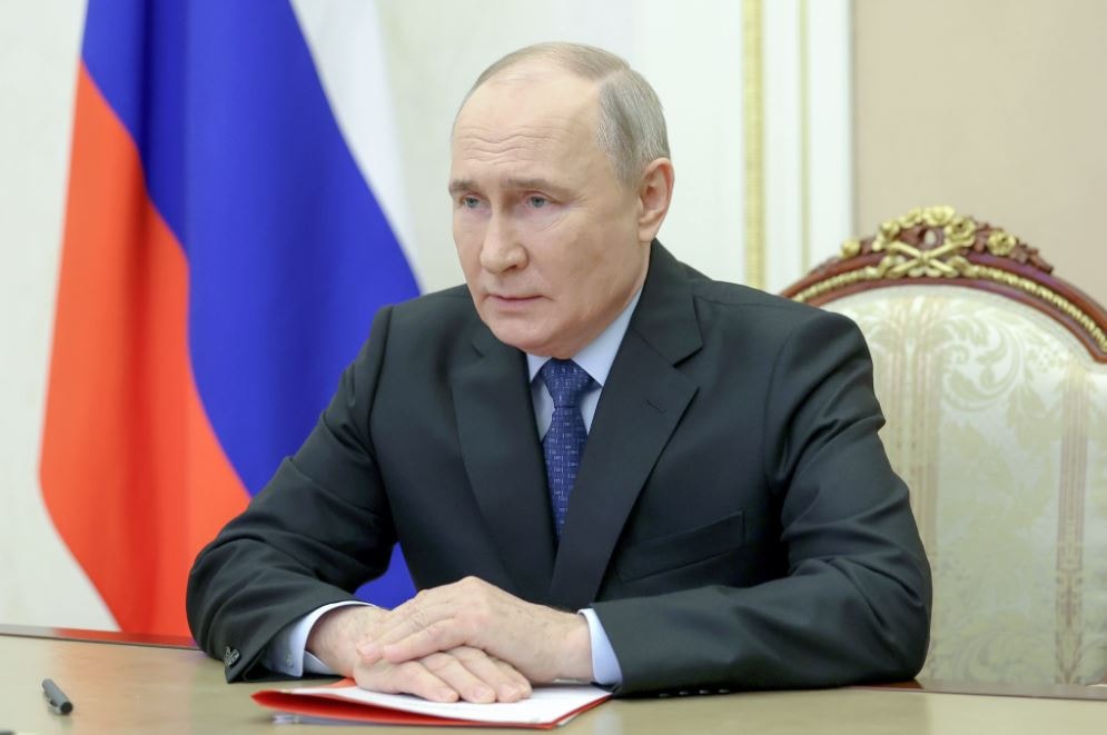 ong putin và trump vượt ngưỡng trung bình trò chuyện