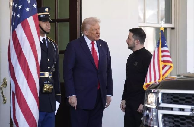 ông TRump bỏ rơi Ukraine