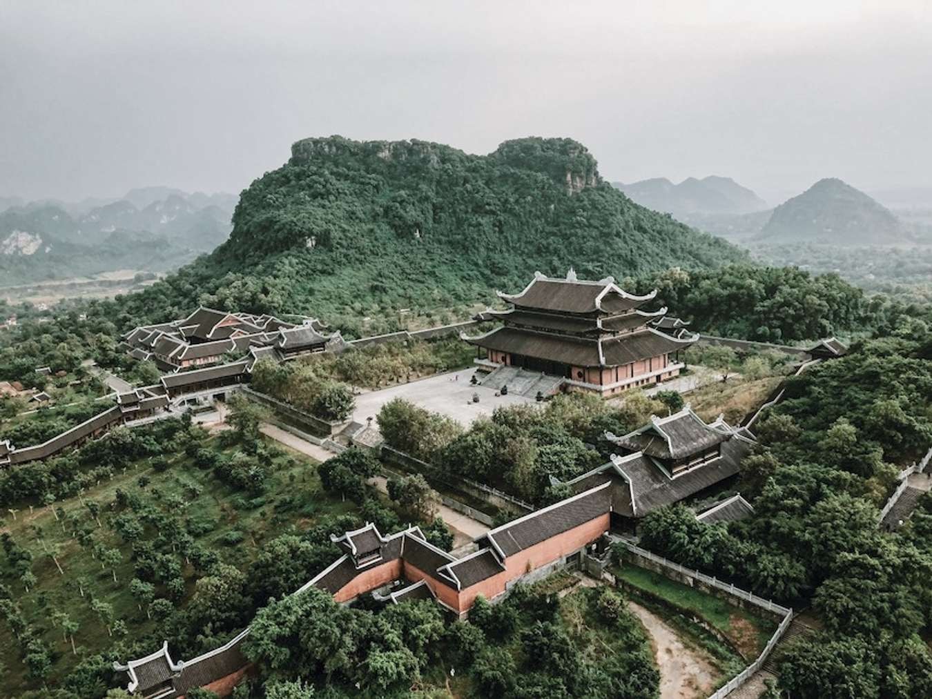 Du lịch Yên Tử 1 ngày: kinh nghiệm, lịch trình & chi phí