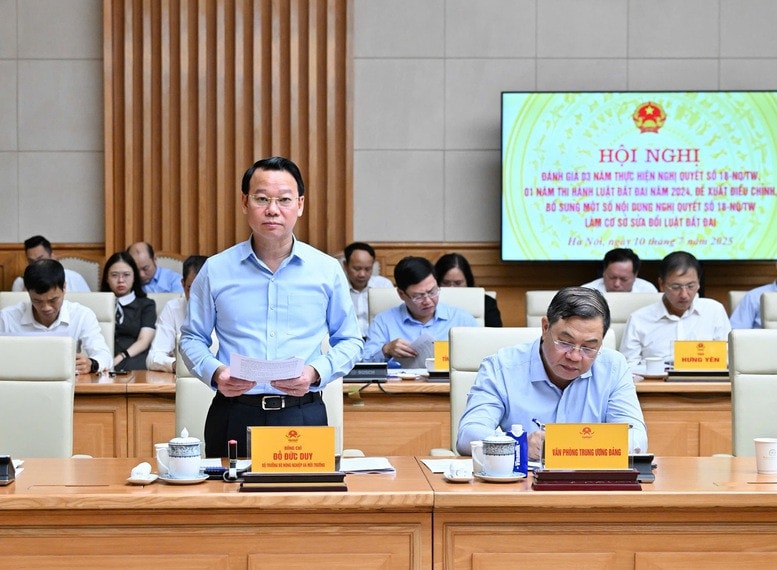 Hội nghị 3.jpg